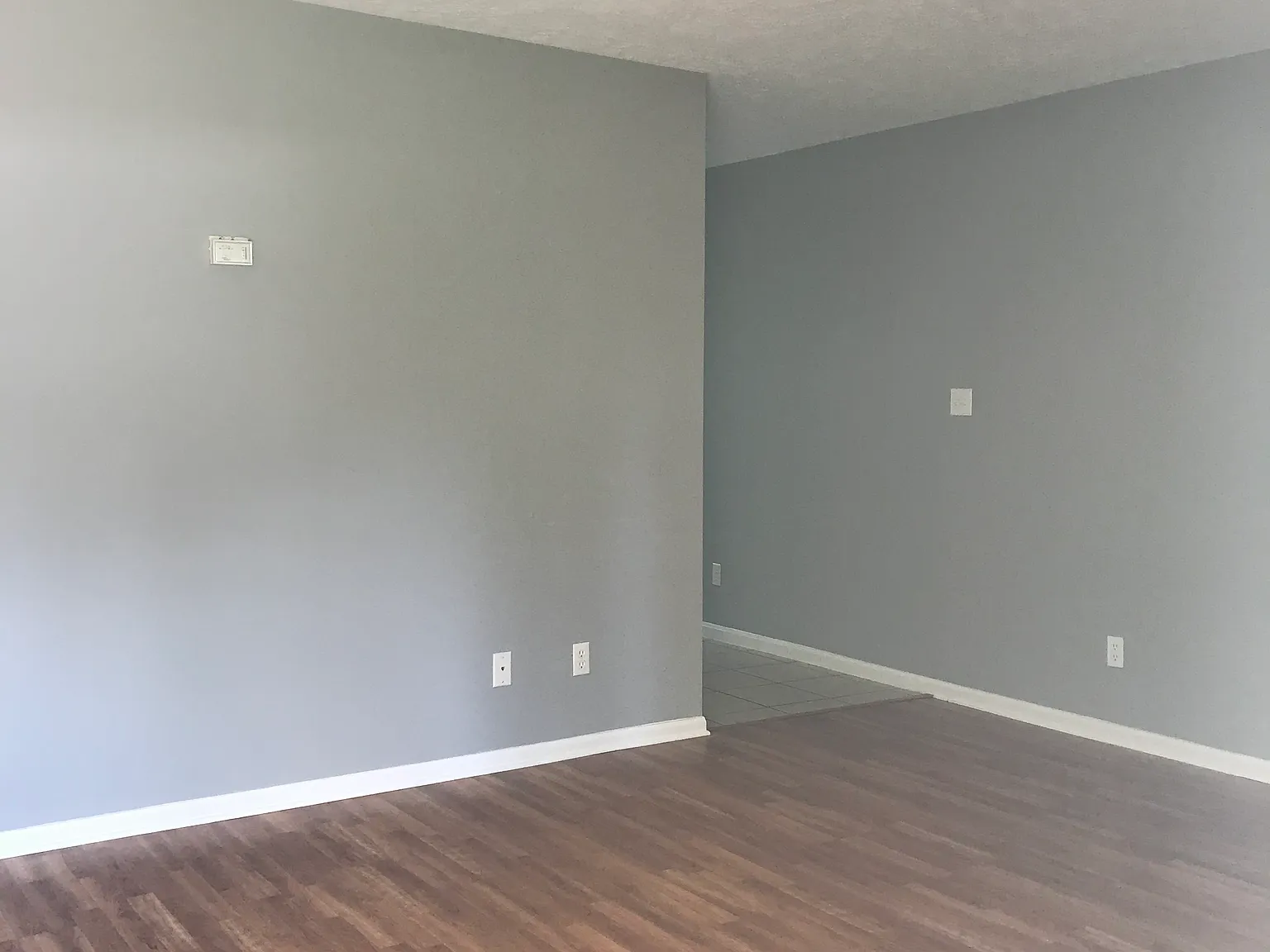 2 bed, 900 sqft, $1,045 — Photo 4