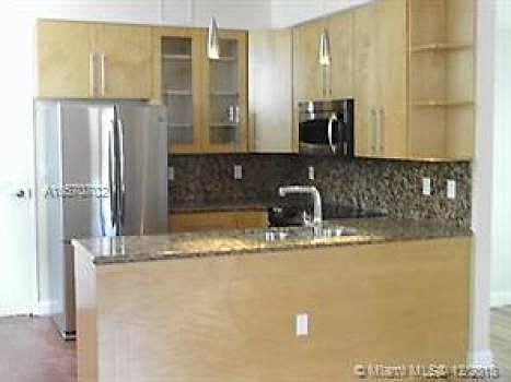 1st image of 843 Meridian Ave APT 4