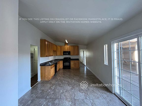 3rd image of 312 Hopkins Dr