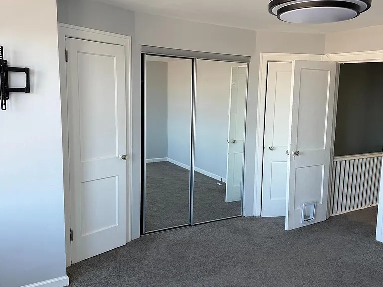 7609 Torresdale Ave — Photo 9