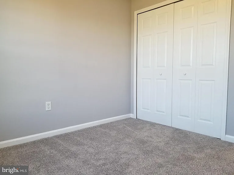 10 Sophie Ln — Photo 7