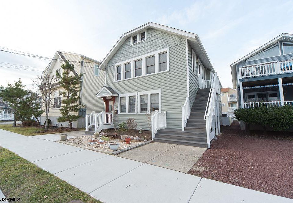 1st image of 1144 Bay Ave #2