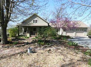 1831 P Ave, Marengo, IA 52301