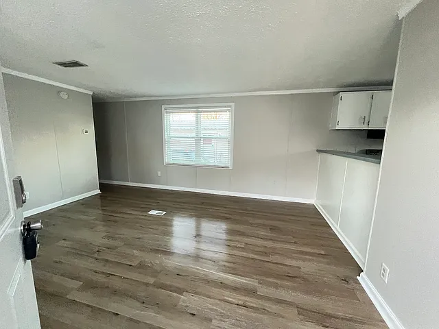 415-11 W Limestone Rd — Photo 5