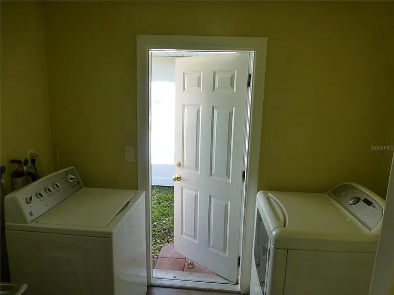 752 Patricia Ave — Photo 8