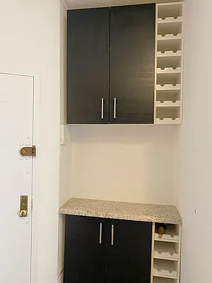 Rented by Dream NYC LLC | media 7