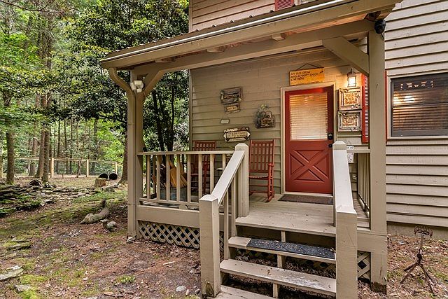 29th image of 61 River Bend Ct