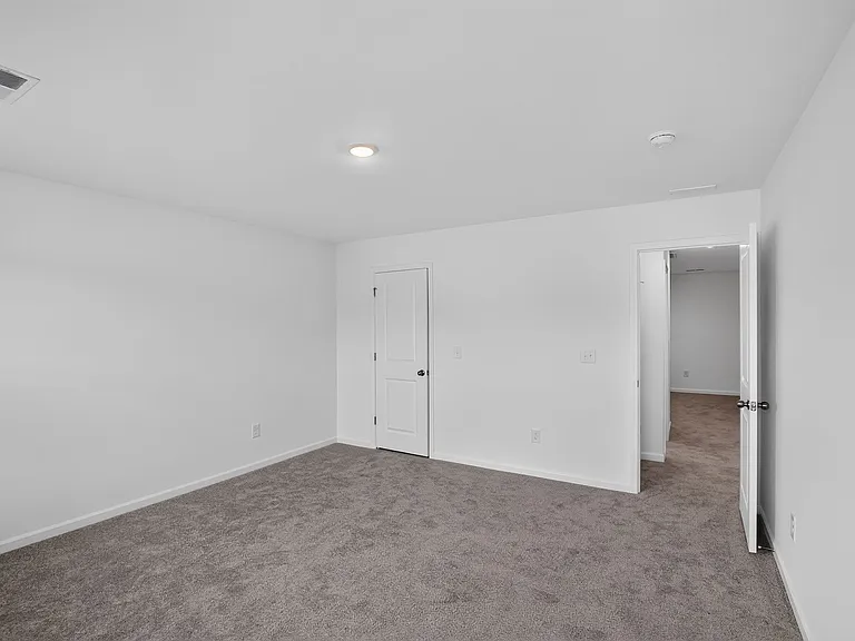 115 Holly Oak Ct — Photo 17