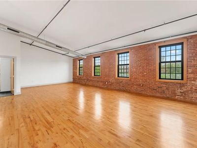 75 Eagle St Suite 3B, Providence, RI, 02909
