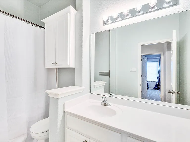 1019 Horne Dr — Photo 15