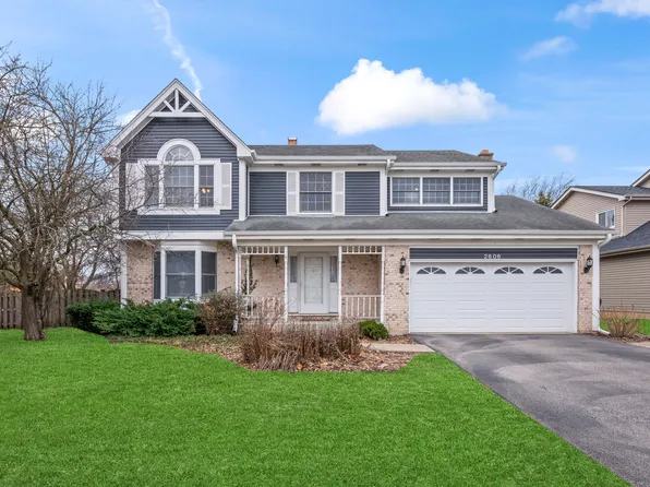 2806 N Stanford Dr, Arlington Heights, IL 60004