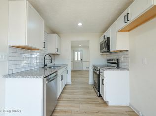 2334 Strotman Rd, Shively, KY 40216