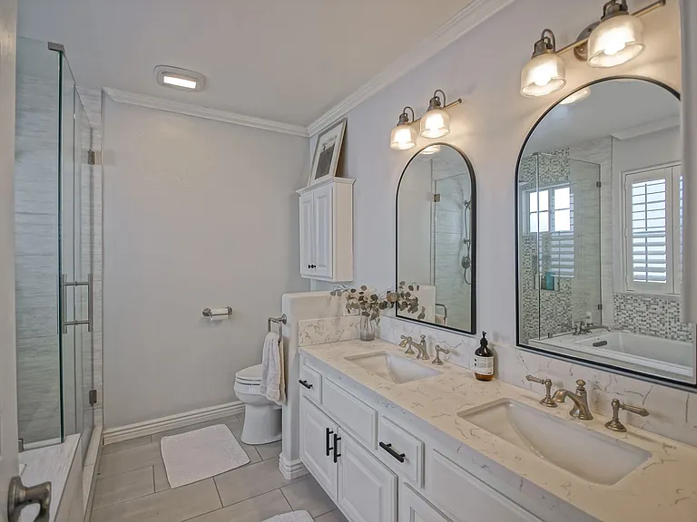 1543 Stanford Ave — Photo 27