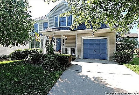 Driveway, 1-car garage