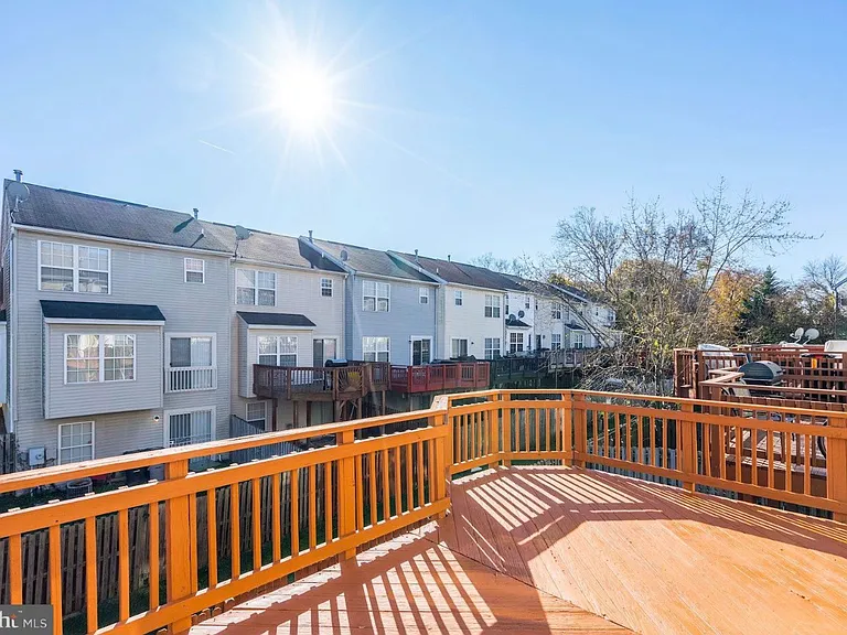 6955 Aquamarine Ct — Photo 29