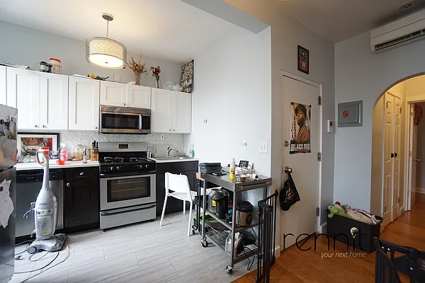 Rented by Rennit Inc. | media 12