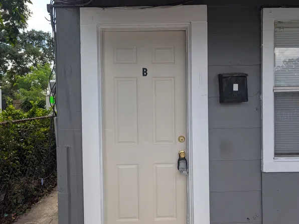 415 E Floribraska Ave #A, Tampa, FL 33603