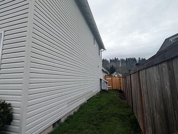 5th image of 11117 185th Ave E