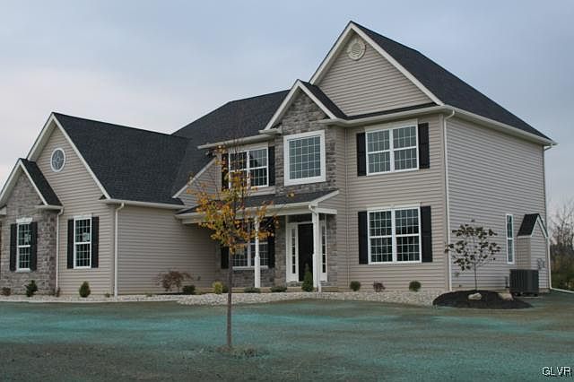 1st image of 5530 Bella Ln E