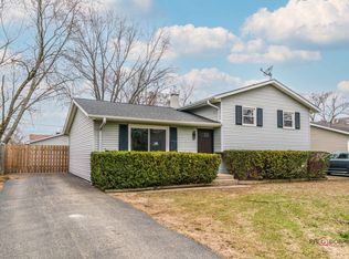20710 N William Ave, Prairie View, IL