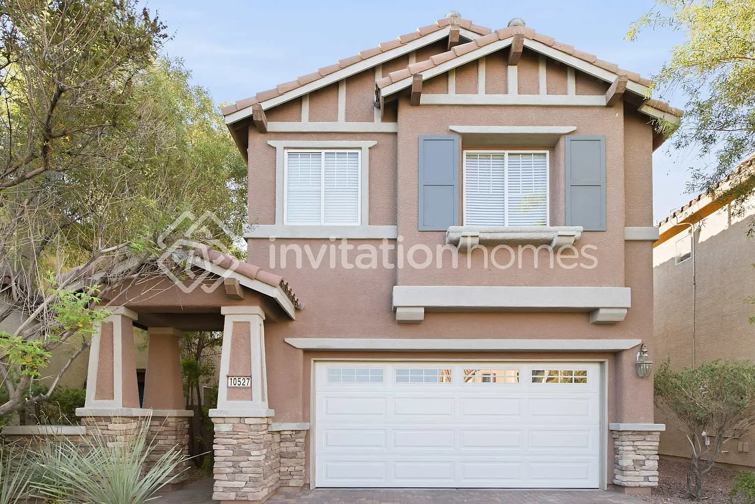 10527 Laurelwood Lake Ave Las Vegas, NV 89166 — Photo 1