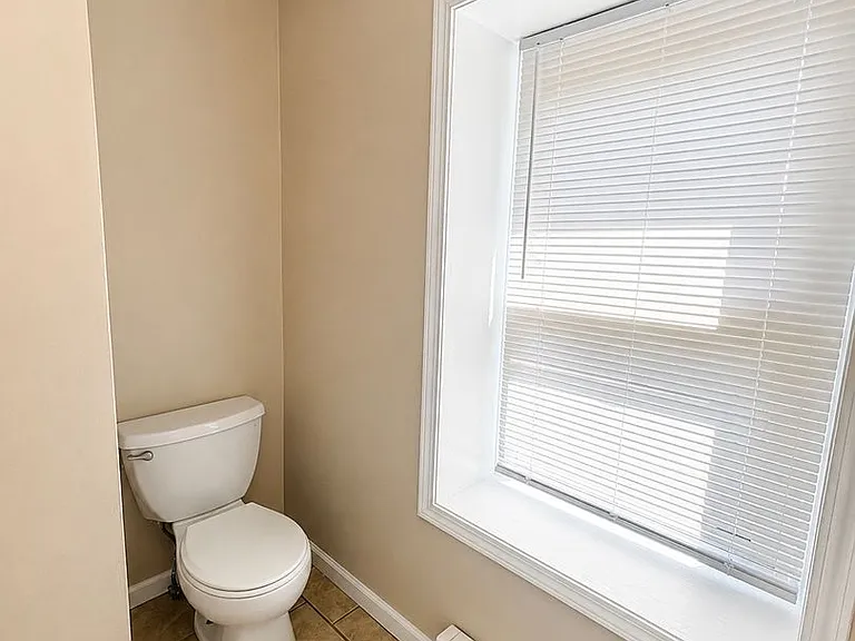 217 E Whitesboro St — Photo 27