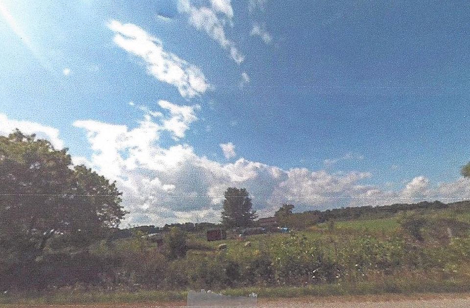 2nd image of 5465 Wildcat Rd