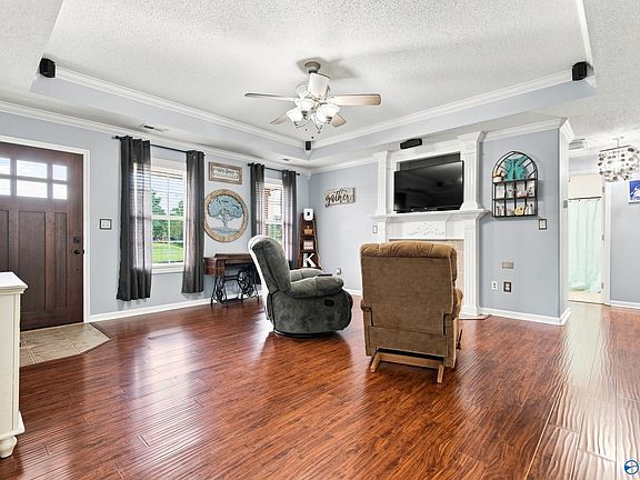 4th image of 203 Turkey Point Dr