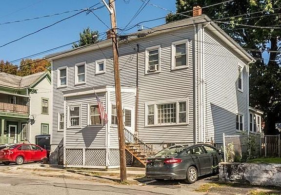 3rd image of 59 Auburn St
