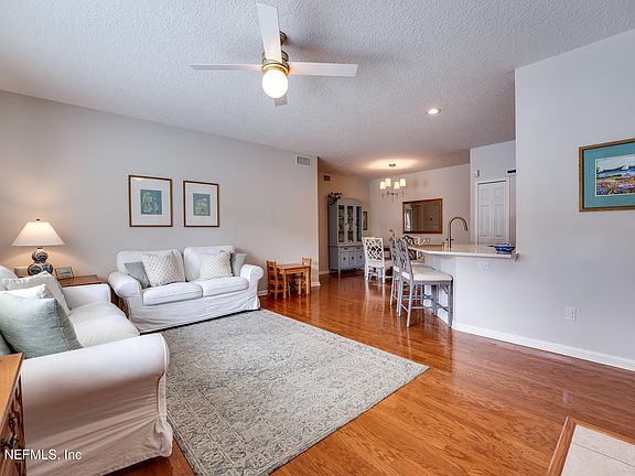 4th image of 121 JARDIN DE MER Place #121