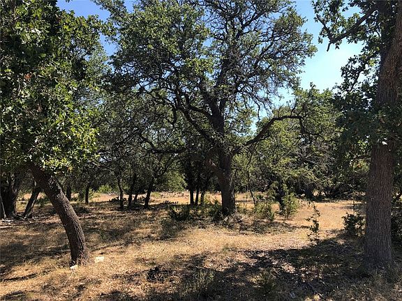 4th image of 3601 County Road 200