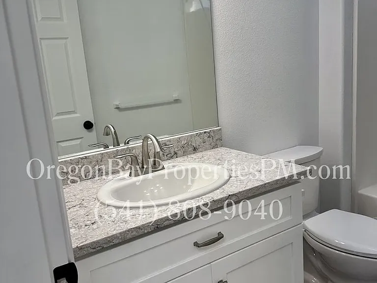 1656 Coos River Hwy — Photo 8