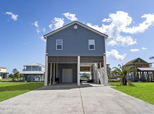 11116 Tahiti St, Bay Saint Louis, MS 39520