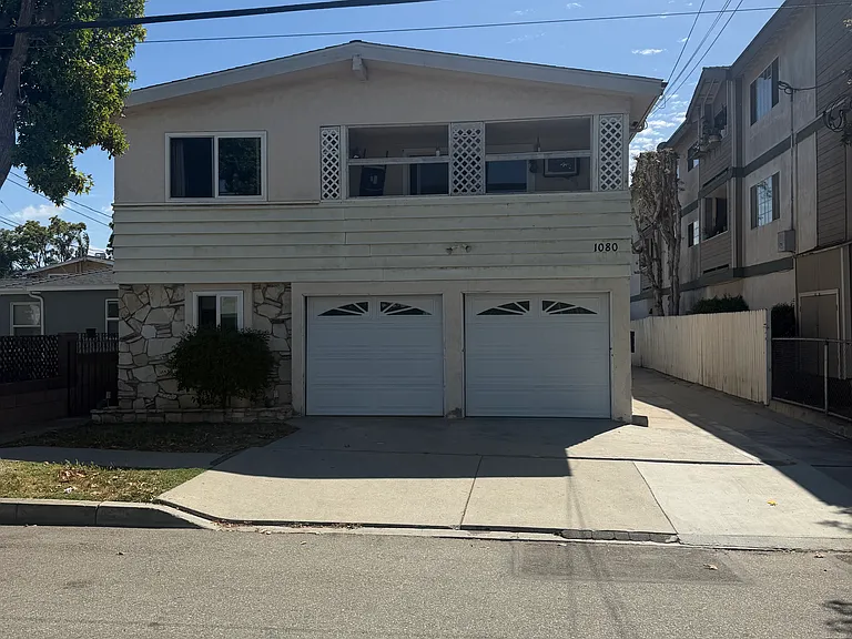 1082 N Loma Ave #1/2 — Photo 14