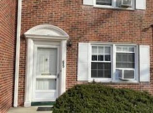65 Meadowbrook Pl, Maplewood, NJ 07040
