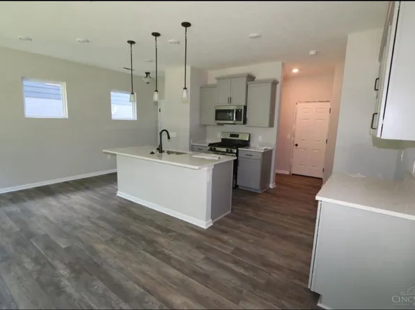 4870 Osprey Pointe Dr, Liberty Township, OH 45011