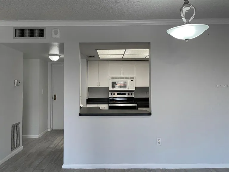 4900 Brittany Dr S #509 — Photo 12