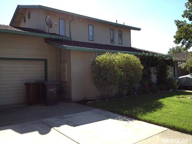 1st image of 19270 Benedict Dr