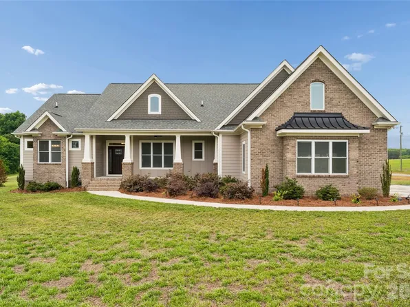 9005 State Highway 218 E, Marshville, NC 28103