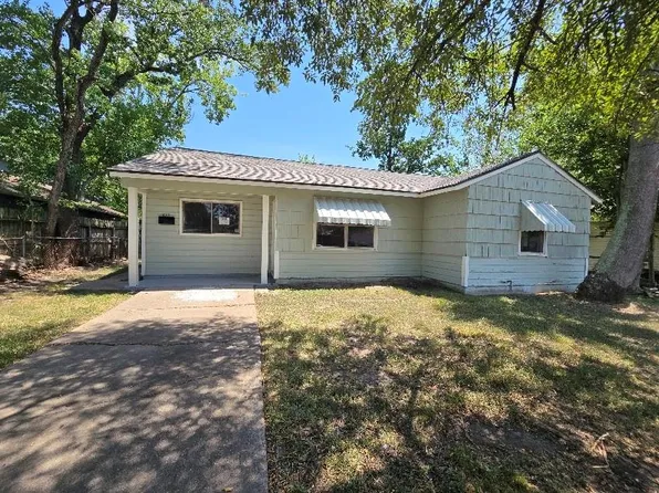 822 Woodhue St, Channelview, TX 77530
