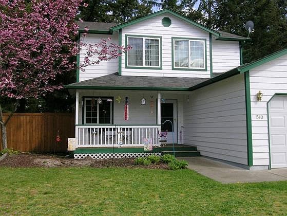 1st image of 510 Nieland Loop SE