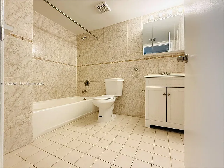 6175 NW 186th St #104 — Photo 21