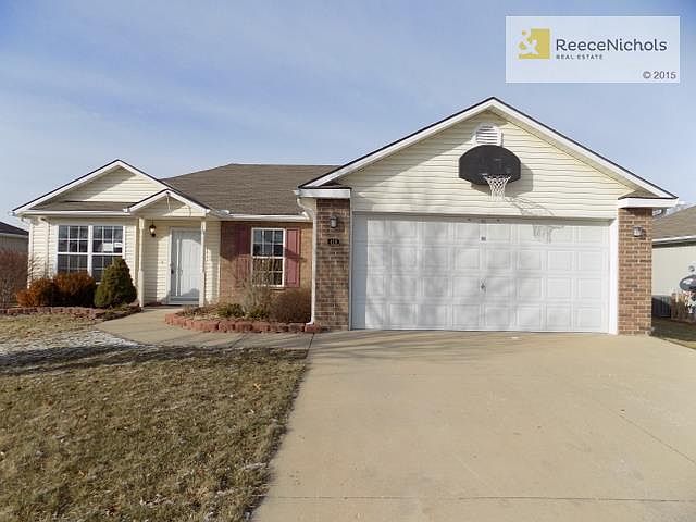 1st image of 418 SW Graystone Dr