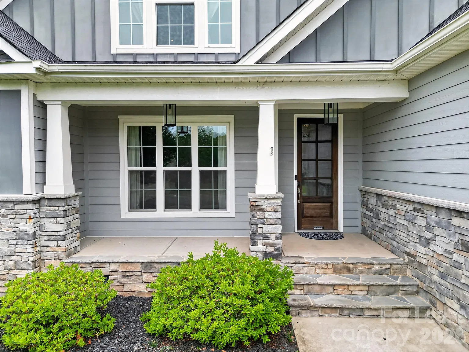 4 bed, 3.0 bath, 3196 sqft, $4,700 — Photo 4