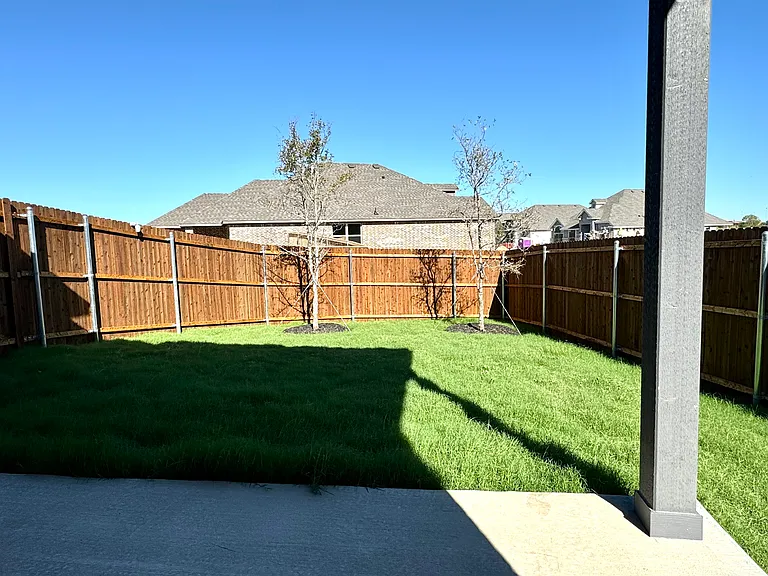 3005 Arbor Grove Trl — Photo 23