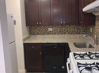3712 N Pine Grove Ave, Chicago, IL 60613
