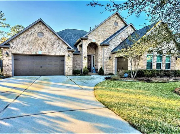 1838 Rocky Hills Dr, Conroe, TX 77304