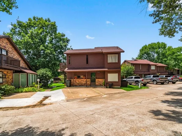 200 Fountain Lake #116, Livingston, TX 77351