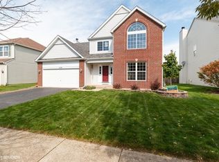 1638 Rose Ln, Romeoville, IL 60446