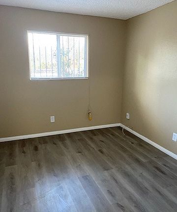 2nd image of 5347 Groveland Dr #2